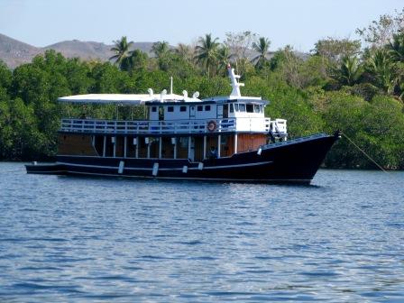 le Paisubatu II, le bateau de Wallacea