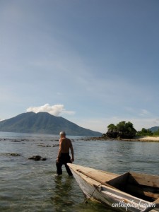 36 - Ile de Pentar (Alor Islands - Flores)